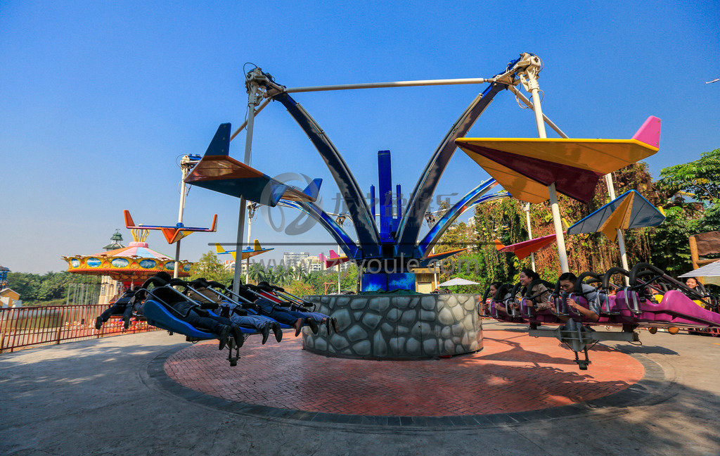 游樂(lè)設(shè)備